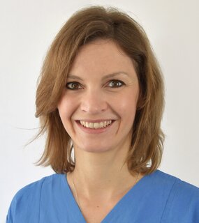 Dr. med. Eva-Katharina Biesenbaum_2021.jpg